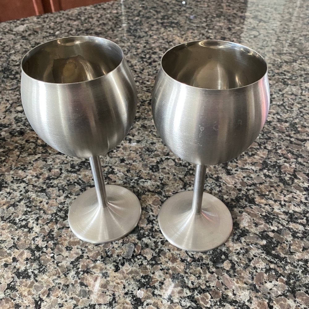 Pair of Endurance Stainless Wine Glasses